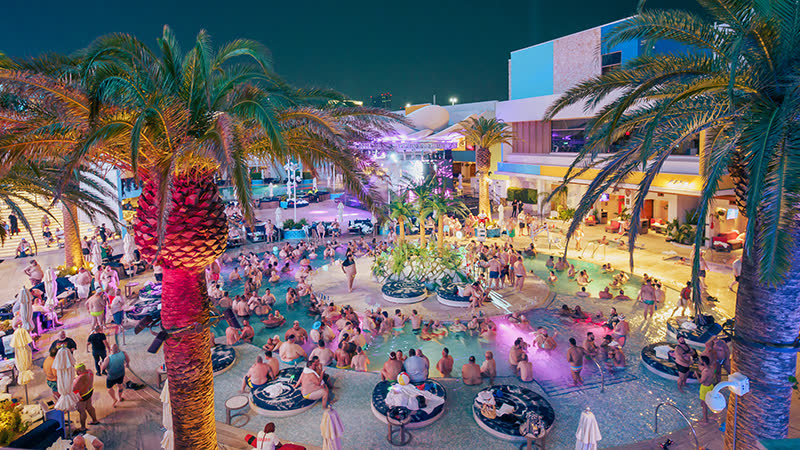 SilverSplash Pool Party